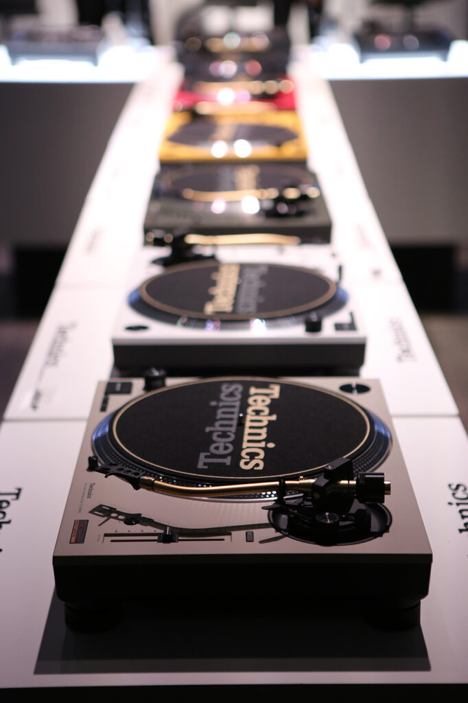 Explore the Turntablism